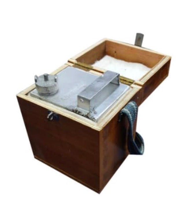 CHANDOKS Aluminum Fuel Sample Container with Wooden Storage Box, Leak-Proof Cap, for Petrol, Diesel, Kerosene Testing