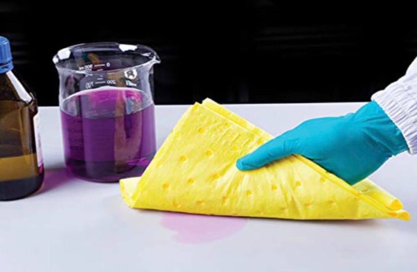 Spill Kit 15 LTR | Chemical Spill Kit | Oil Spill Kit | Spill Kit for Hospital | Spill Control Kit | Hospital Spill Kit (Absorb: Chemicals, Bases, Solvents, Mixed Chemicals, Acidic & Alkalis Liquids)